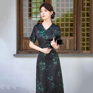 低领花满絮显瘦新中式康莉妈妈2024新款女复古日常连衣裙夏季