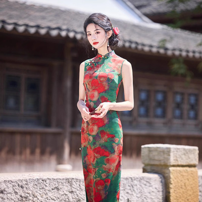 2025夏季新款老港风复古无袖旗袍女风高端优雅气质日常走秀