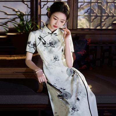 水墨画奥黛国风新中式旗袍改良年轻款2025新款女复古连衣裙
