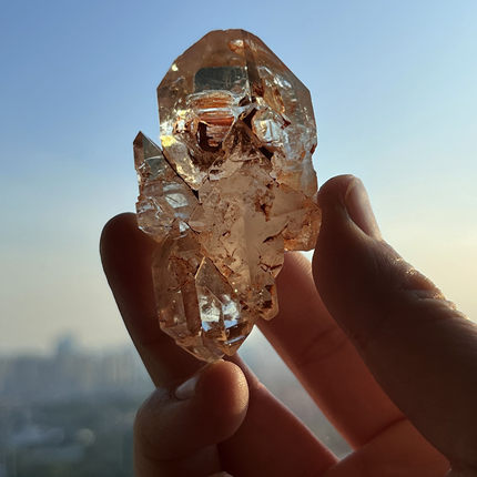 红泥骸骨闪灵水晶油胆水晶巴基斯坦骸骨稀有亿万年高频水晶