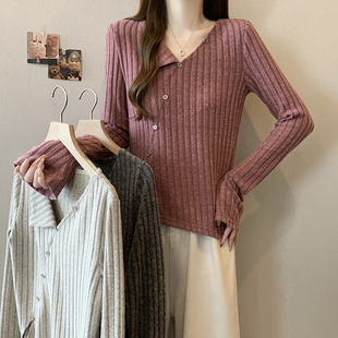 v领不规则加厚保暖打底上衣 女时尚 2024秋冬新款 胖mm大码