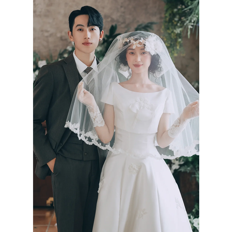 法式复古高级感轻婚纱小众优雅晨袍新娘敬酒服迎宾出门纱礼服裙