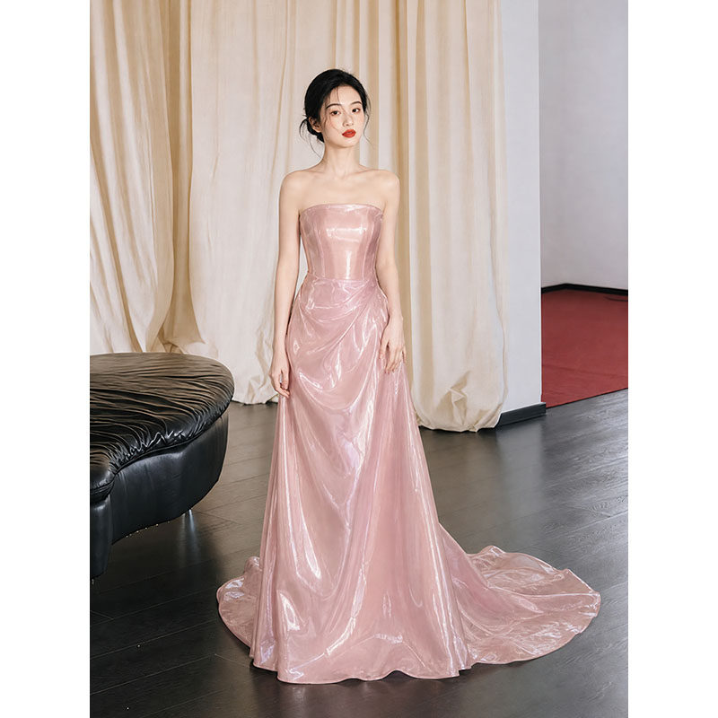法式抹胸高级感简约轻婚纱迎宾甜美气质生日订婚宴会小众绝美礼服