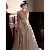 法式 轻奢高级感轻婚纱立体花朵缎面礼服显瘦气质新娘订婚结婚长裙