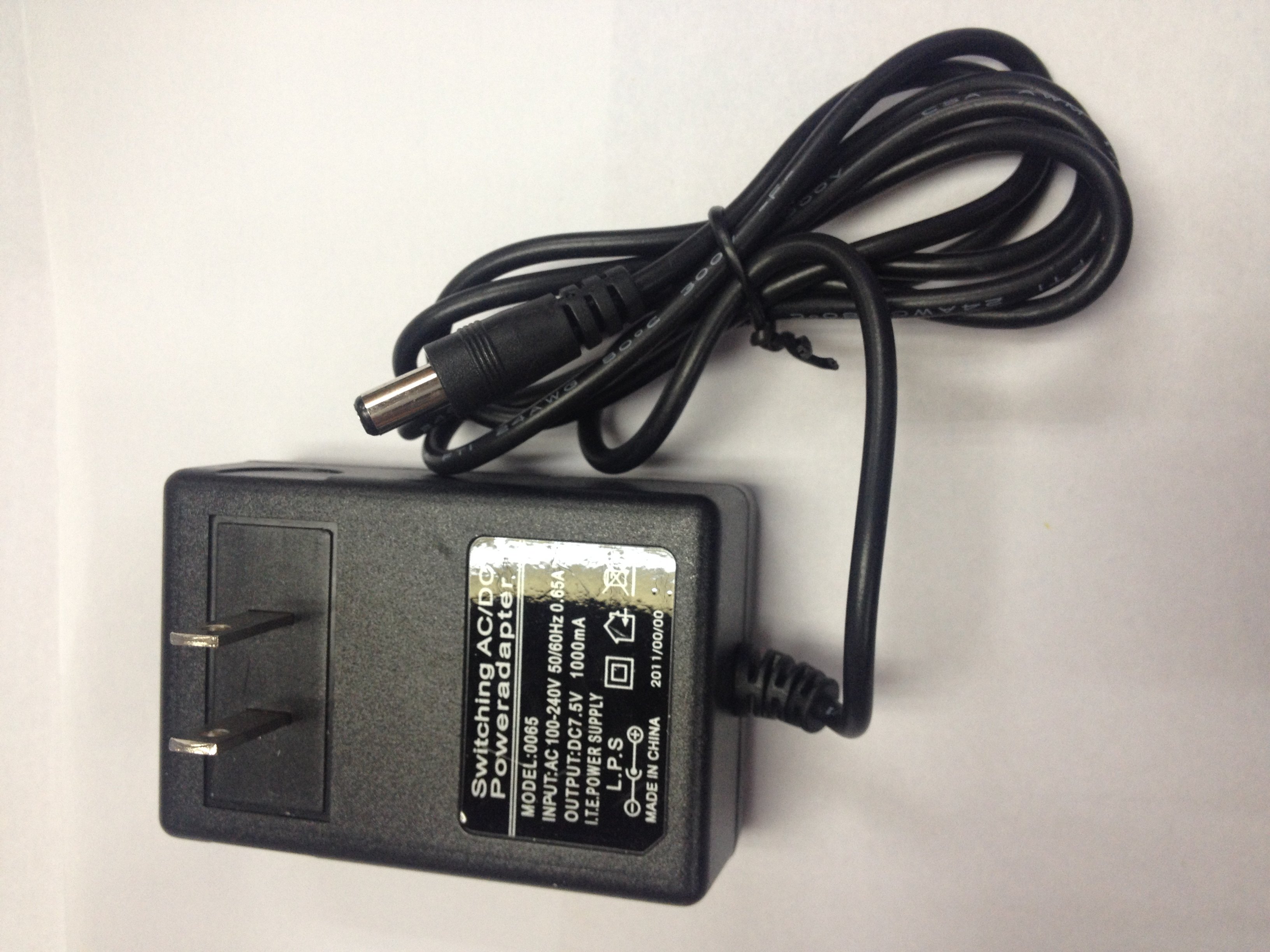 万泰电子吊钩秤 无线打印吊秤行车秤充电器 配送器 电源线  电池