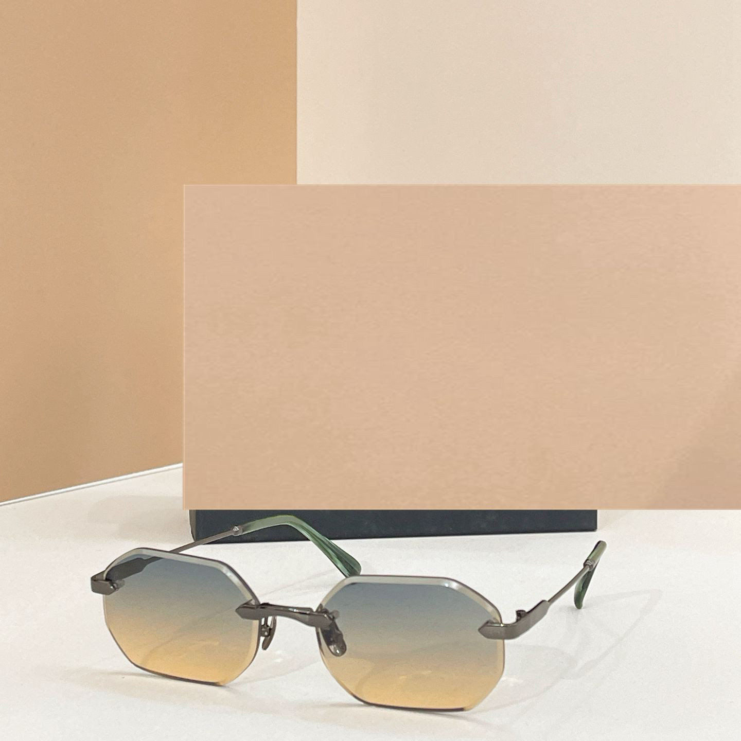 时尚新款太阳眼镜高品质高质感百搭遮阳大气H1988金属小框