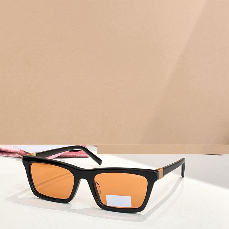 墨镜旅行拍照情侣男女通用大气