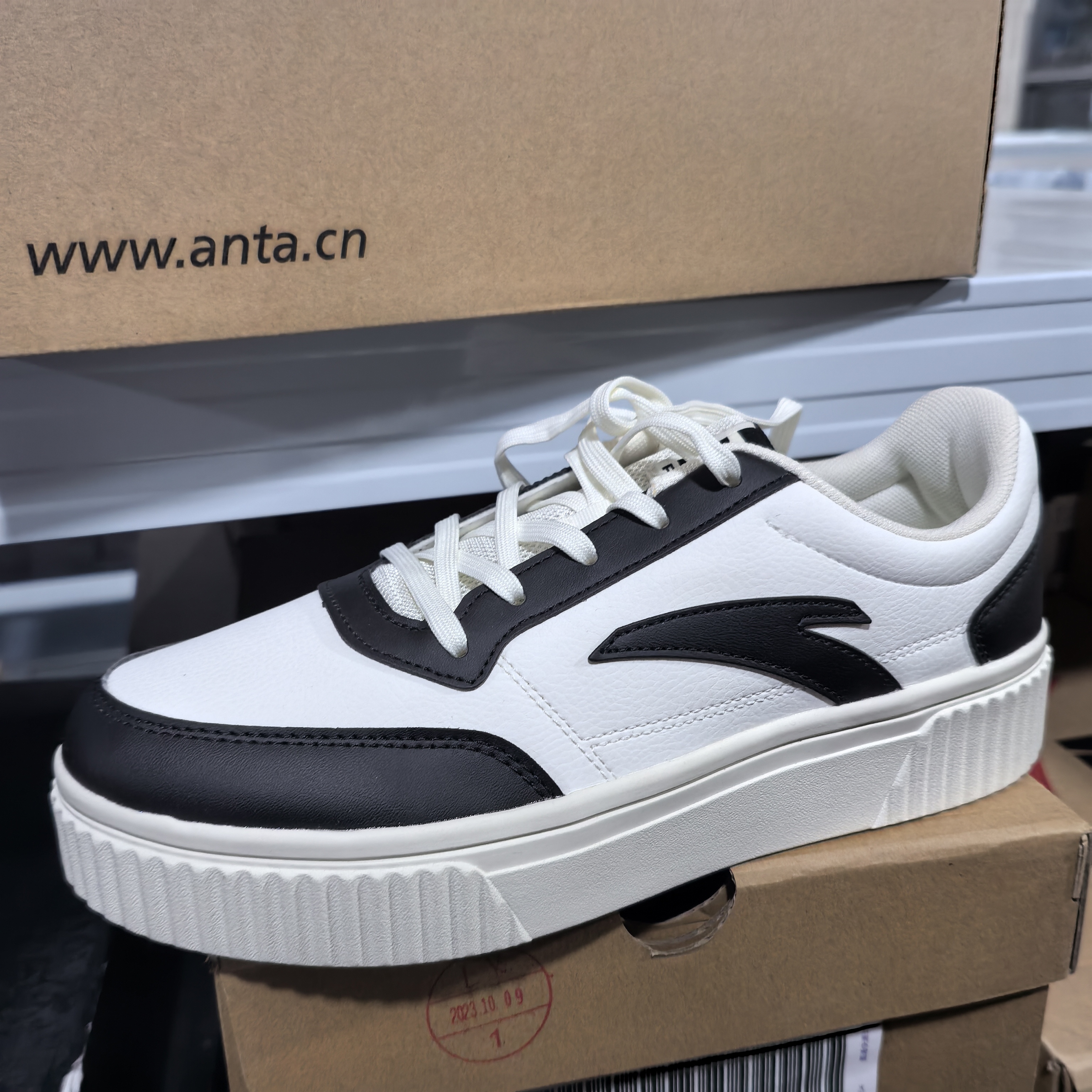 安踏板鞋休闲鞋小白鞋运动饼干鞋厚底增高学生轻便女鞋922358005