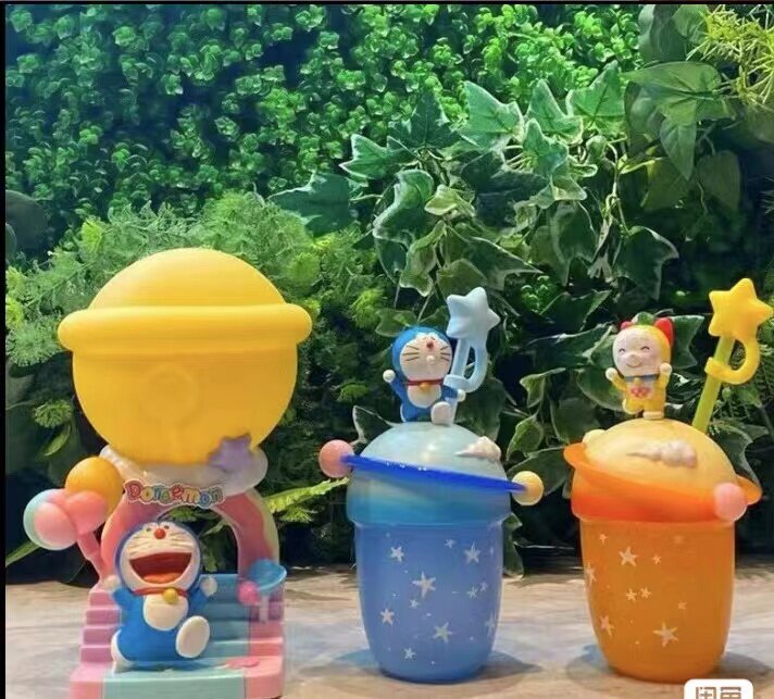 2022必胜客儿童节哆啦A梦星随手杯