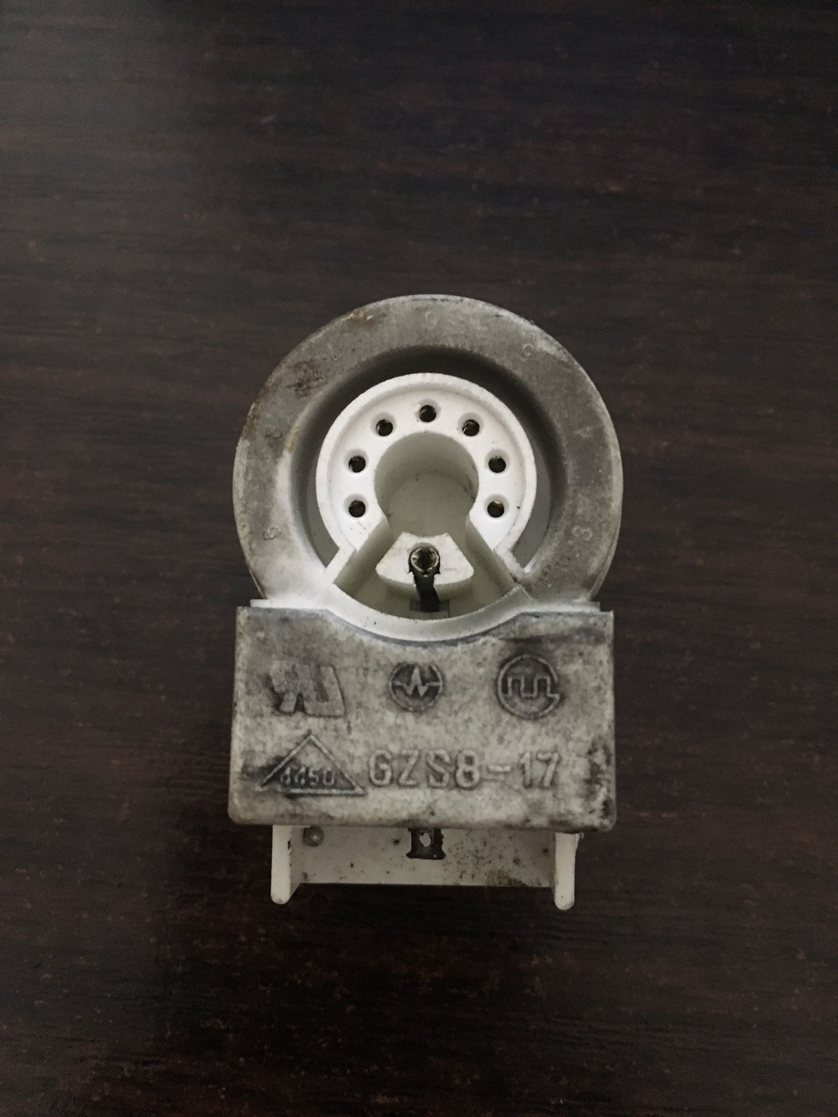 【全新】电视机显像管管座 GZS8-17 大七脚 彩电管尾插座 外7脚