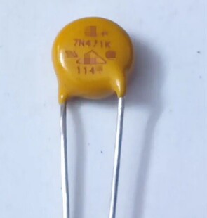 压敏电阻器 7N471K JVR 7N471 7D471 JVR07N471K 470V 直径7MM