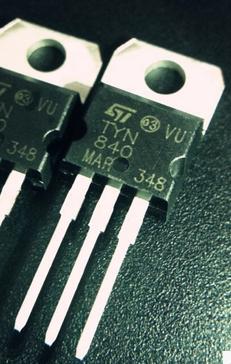 【原装拆机】TYN840 直插 逆变器单向可控硅 40A 800V TO-220封装