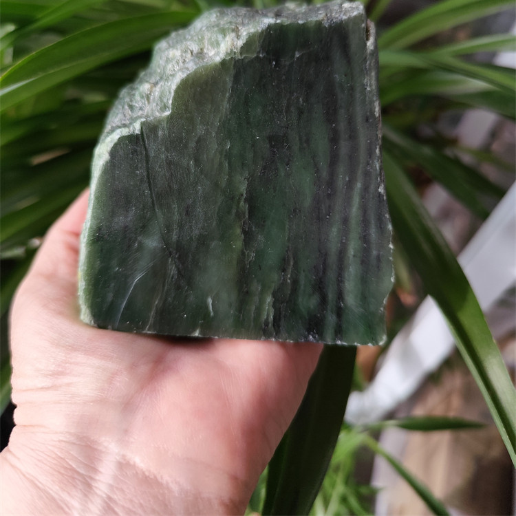 和田玉碧玉山料小摆件
