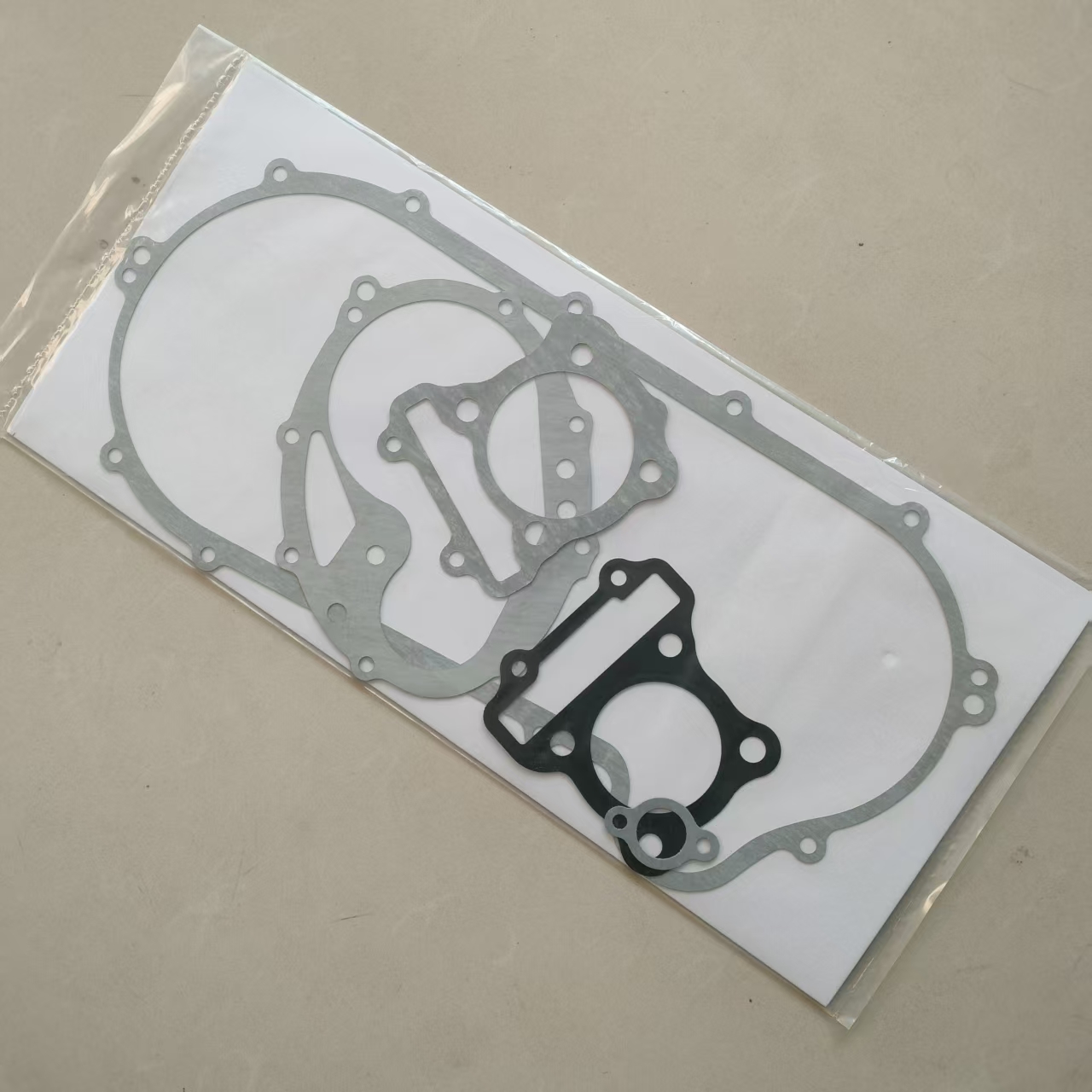 适用轻骑铃木乐至UR110发动机垫子丽至UZ110全车垫小海豚QS110T-3