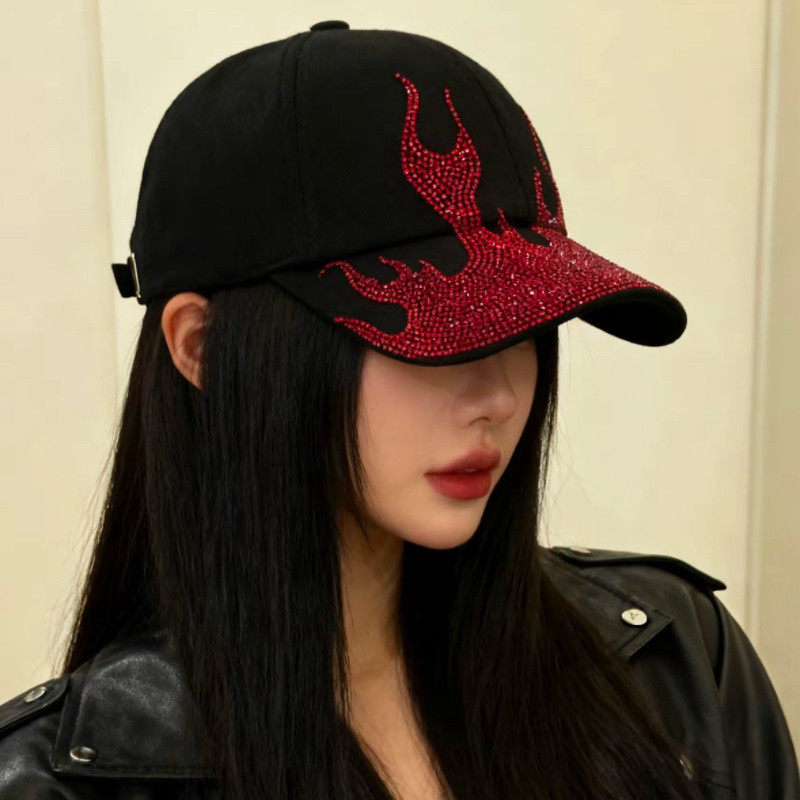 街头休闲风水钻火焰棒球帽男女通用黑色防晒遮阳网红同款鸭舌帽