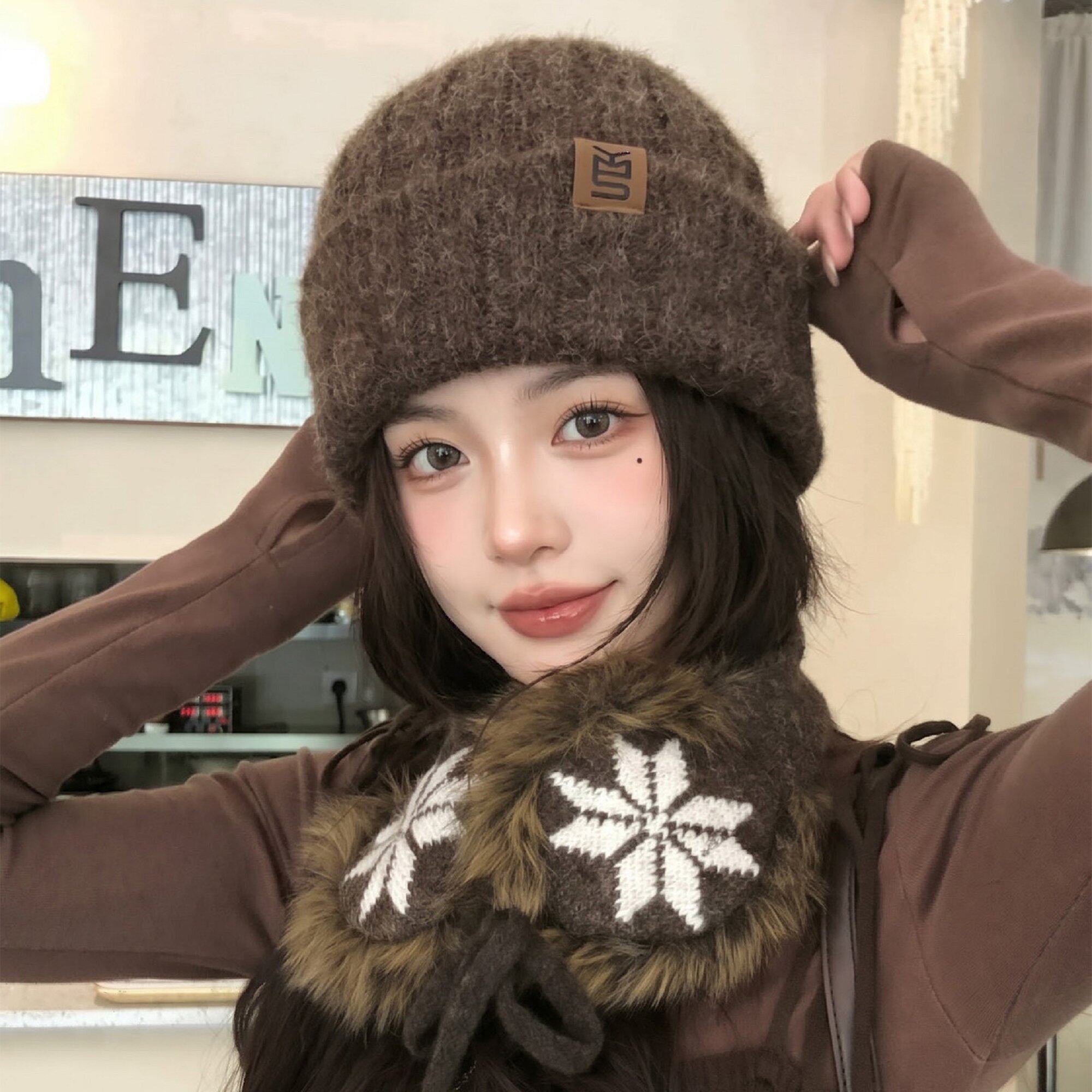 秋冬女款可拆耳包针织帽显脸小