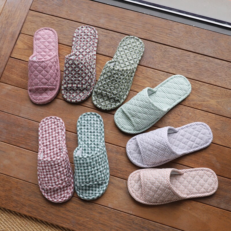 新款四季女款棉布卡通韩版舒适软布底防滑家居室内拖鞋可机洗
