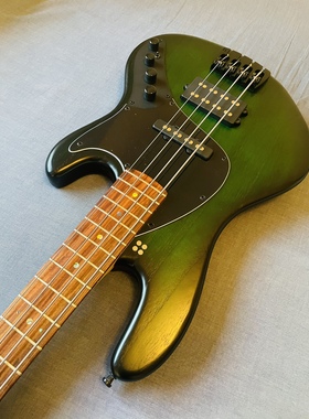 【已售 可定制】Sandberg California SL TM4 超轻款贝斯 绿色