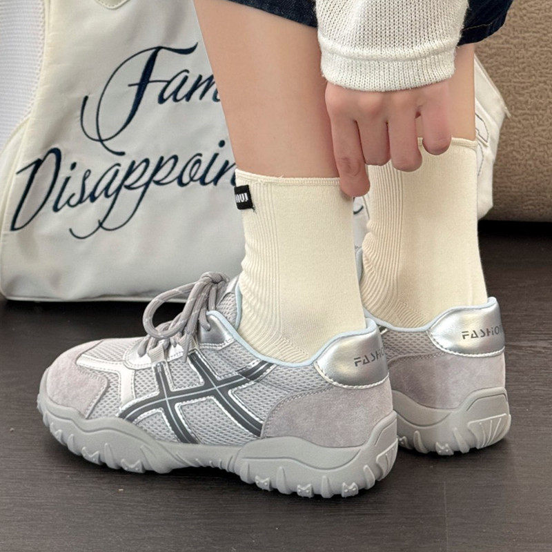 2026春秋季薄底运动鞋小白鞋女款德训鞋子女新款爆款休闲平底百搭