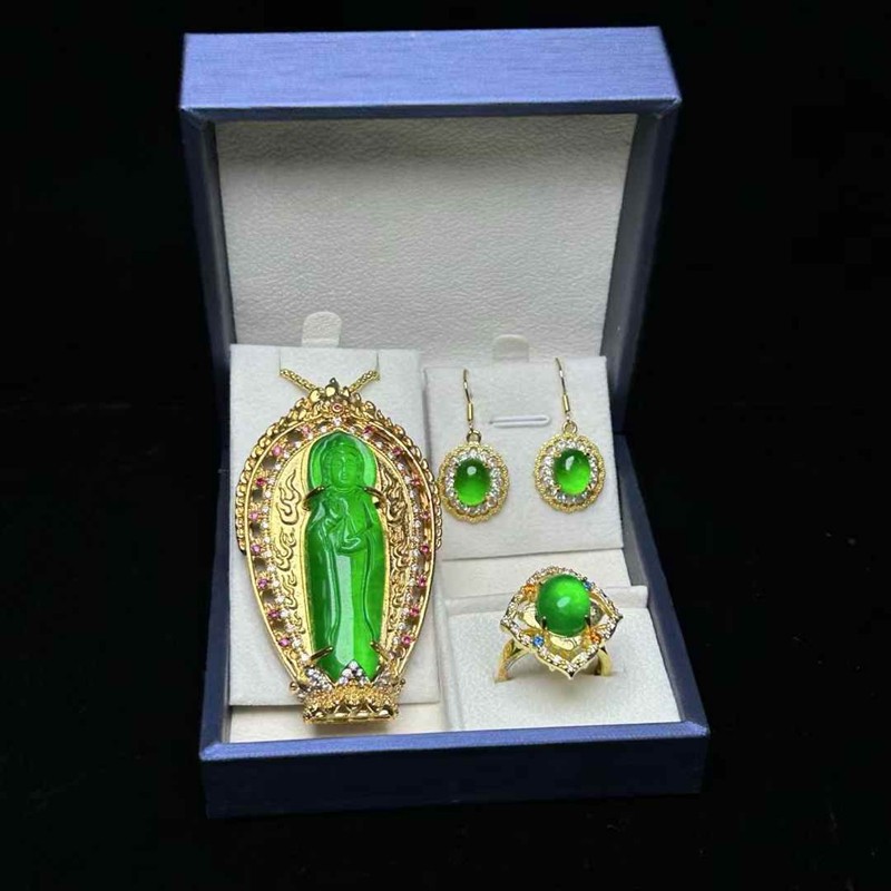 冰种帝王绿阳绿色宝石三件套豪镶嵌观音挂件戒指耳坠马来翠玉挂件