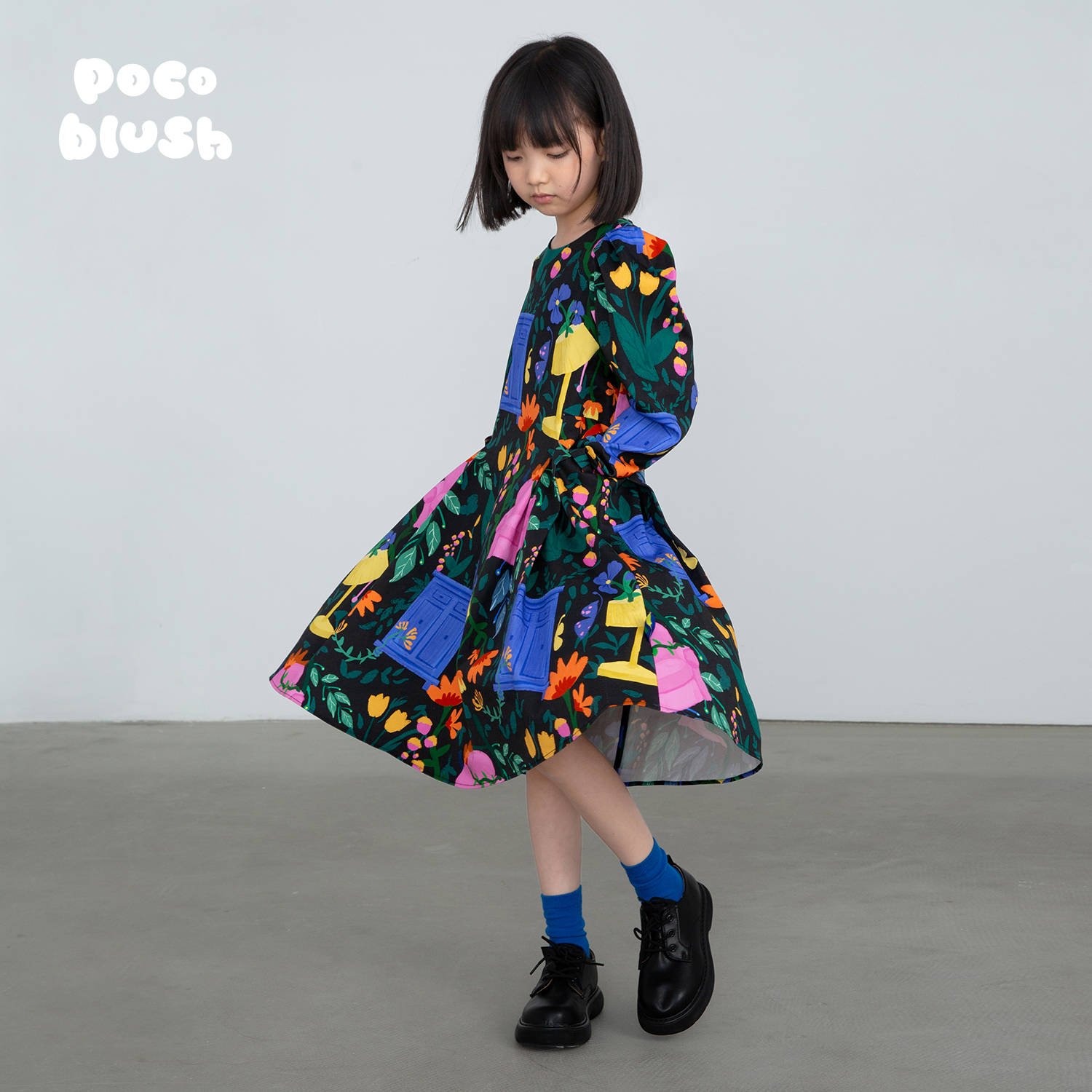 pocoblush藤蔓中的家具连衣裙