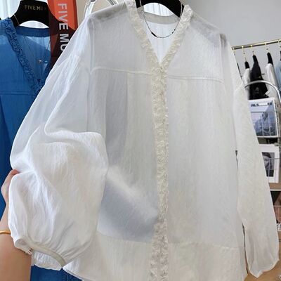 防晒衬衫薄款轻奢高级感重工木耳花边V领薄款外套女夏季上衣小衫