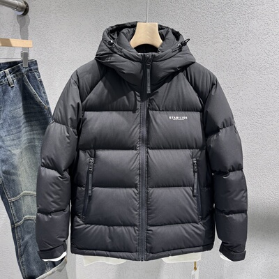 超轻舒适的男士连帽款90鸭绒