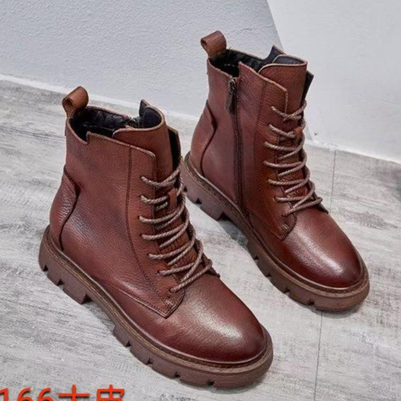 百搭特价水洗软皮帅气平底短靴