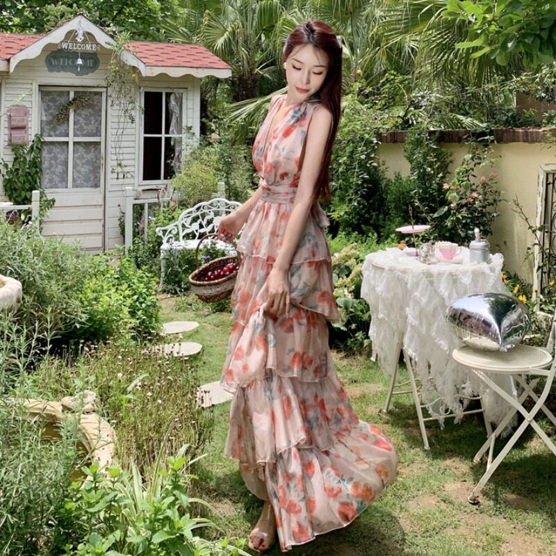 吊带深V超仙连衣裙女度假沙滩裙