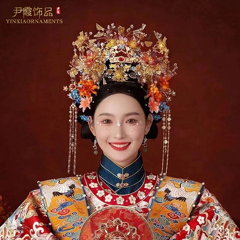 中式新娘凤冠流苏圆冠图片