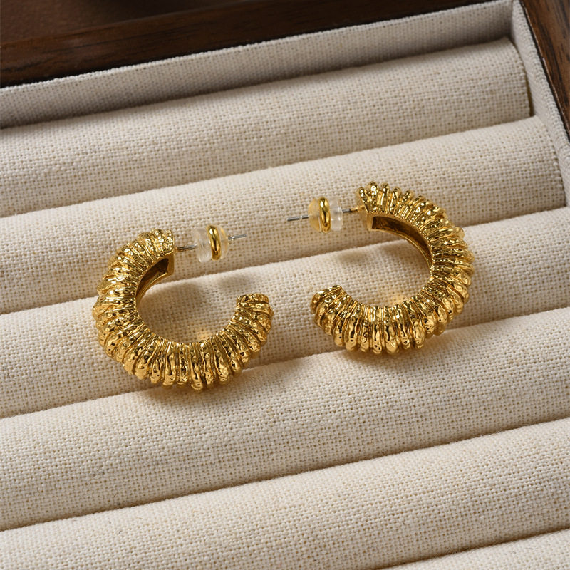 重工不规则熔岩C圈耳环女欧美褶皱小众设计中古风925银针耳钉耳饰,饰品/流行首饰/时尚饰品新,耳环,淘宝优惠券,粉丝福利购,淘宝优惠卷