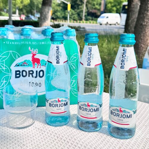 波尔若米天然矿泉水饮用水