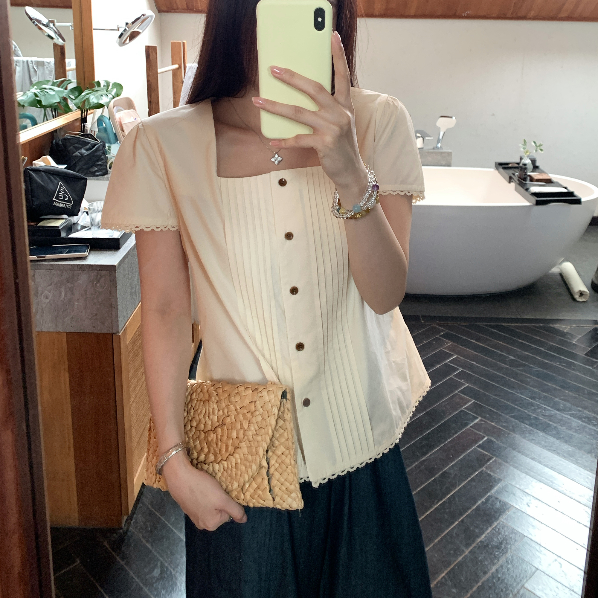 NAZ那子大码夏季方领蕾丝花边上衣胖妹妹重工洋气设计感显瘦衬衫