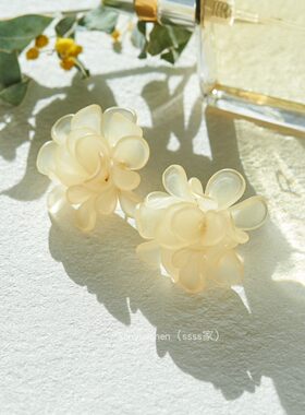 日本花朵树脂立体花朵甜美