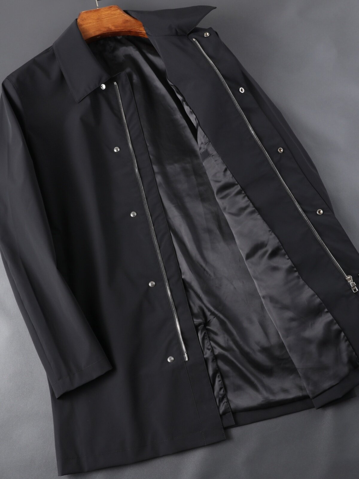 THE DEMEANOR IS AWE-INSPIRING THE STYLE IS SIMPLE THE AUTUMN AND WINTER STYLE MENS SLIM LAPEL MID-LENGTH TRENCH COAT JACKET MEN