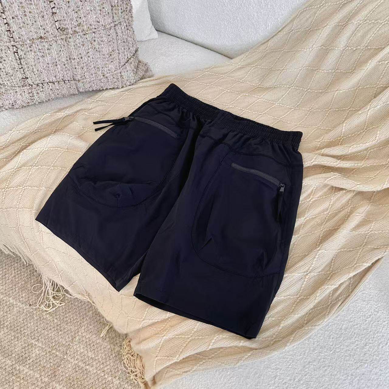 【妍妍粉丝福利】2026休闲拉链口袋短裤男