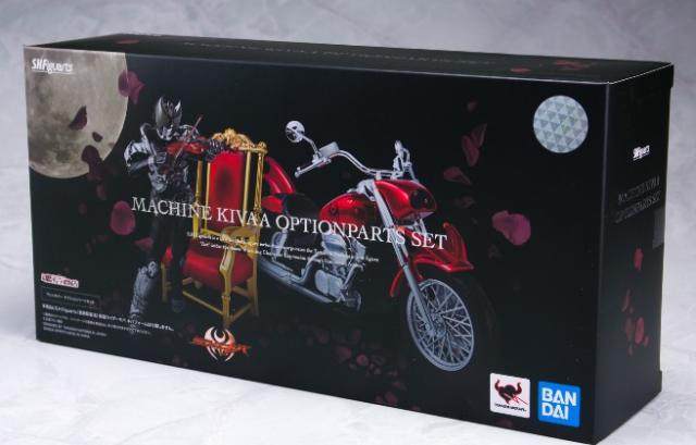 万代shf蝙蝠摩托车真骨雕现货