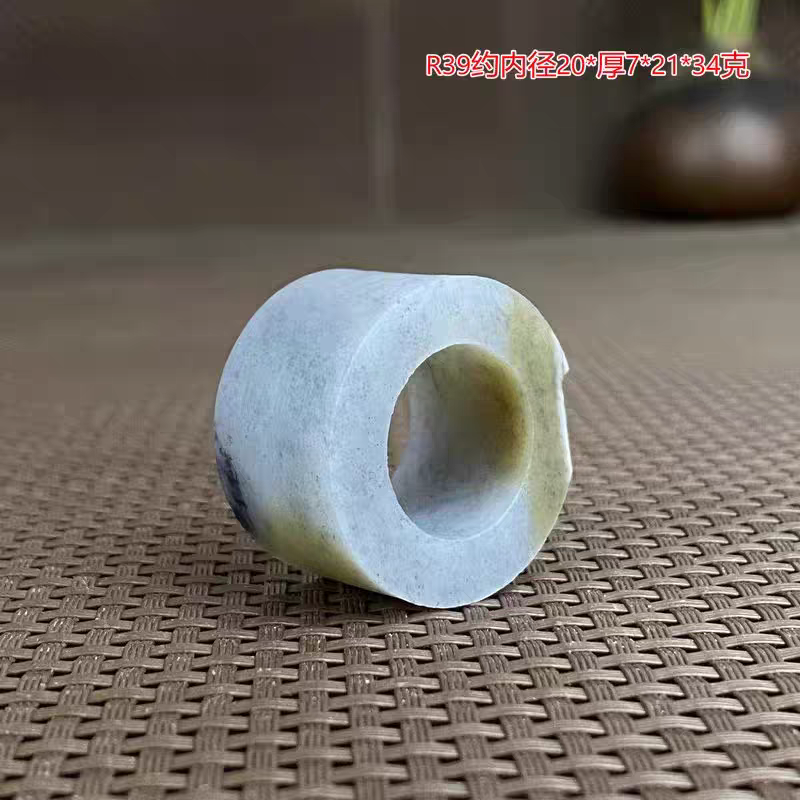 和田玉籽料糖青花玉扳指新疆原石玉石三色半成品指环细润R39包邮