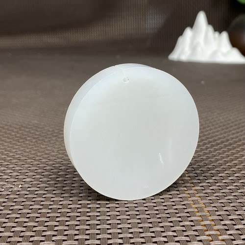 玉石手镯心圆牌吊坠和田白玉原石挂件珠子超划算