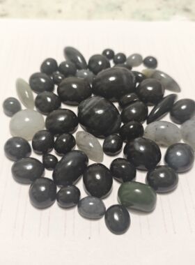 48颗新疆和田玉墨玉青花籽料戒面青白玉籽料戒面男女款来料统价