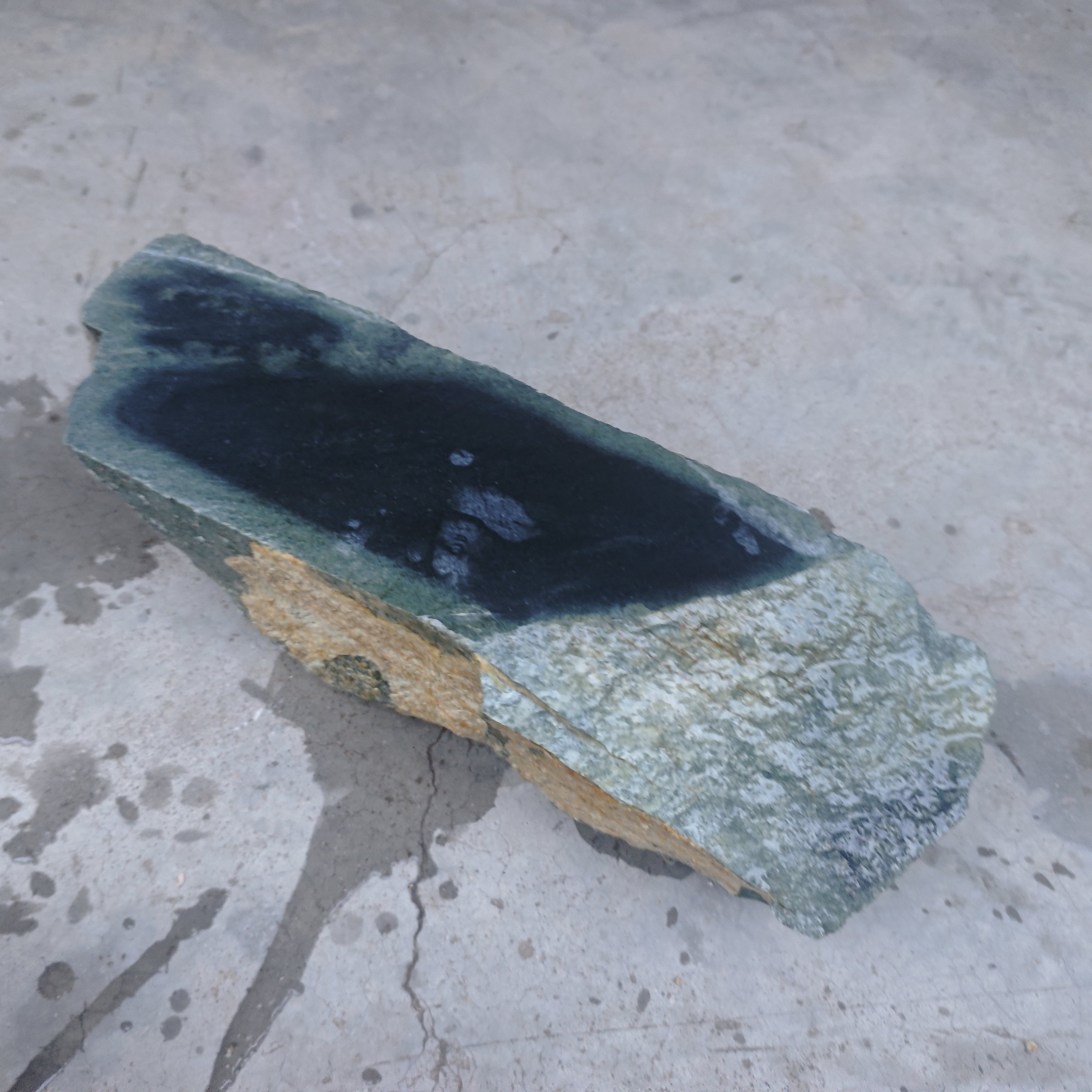 天然和田玉黑青玉山料原石原料玉石牌子挂件吊坠挂件练手料公斤价