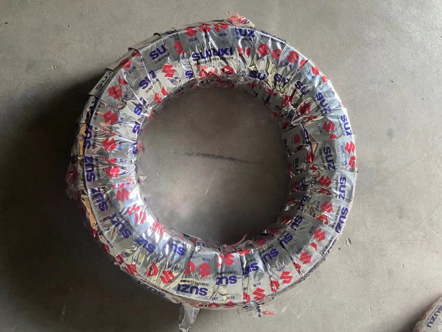 轮胎原厂Suzuki/铃木后轮胎