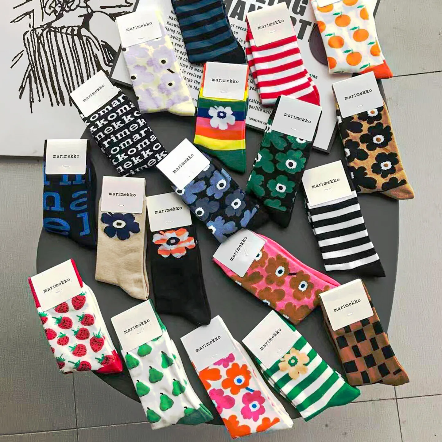 新品Marimekko芬兰花朵女中筒袜子泫雅风春秋冬潮流彩色棉袜