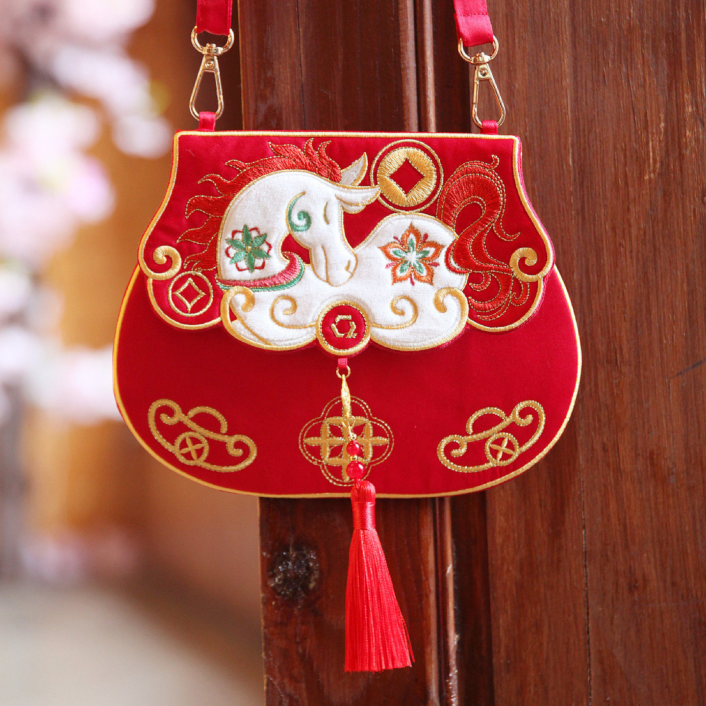 梦马生花流苏斜挎包 2026丙午马年汉服包红包零钱包手机包新中式,节庆用品/礼品,创意零钱包,淘宝优惠券,粉丝福利购,淘宝优惠卷