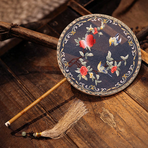 手工圆形八边形花瓣形流苏团扇