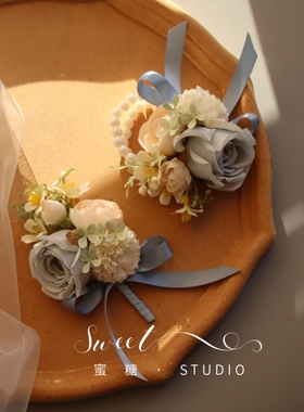 蜜糖  INS手工森系蓝白色玫瑰新郎娘伴娘姐妹团结婚胸花手腕花