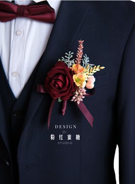 原创  高级韩式唯美森系酒红花新娘伴娘姐妹团婚礼胸花活动手腕花