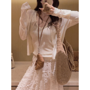 组 Yukiss 吊带两件套装 纸片人针织开衫 韩女舒适区