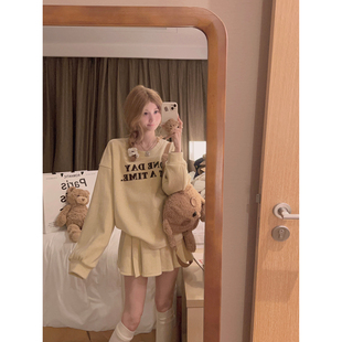 Yukiss 黄色加绒刺绣套头卫衣短裙两件套女冬韩系 福利清仓5折