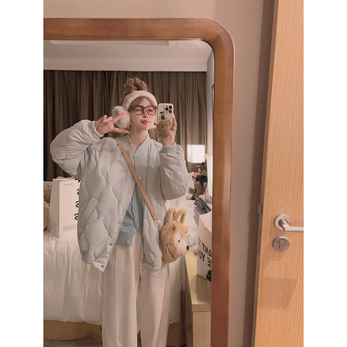 软糯保暖/菱格绗线羽绒服